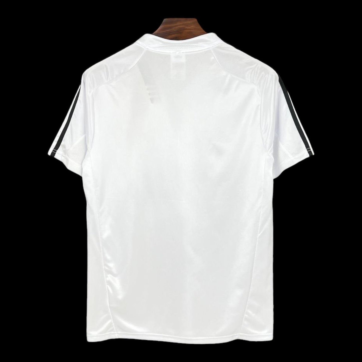 Camiseta de local retro del Real Madrid 2004/05